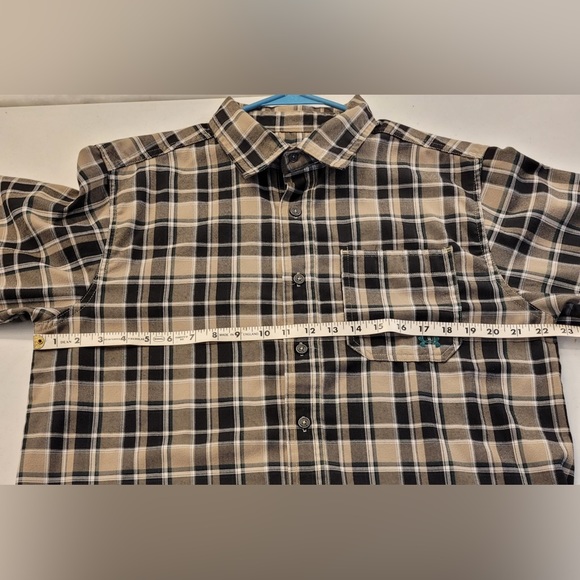 Under Armour Men's Large Plaid Long Sleeve Button Down Shirt -Tan/Brown/Green - Picture 3 of 13